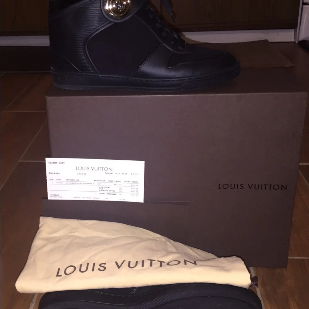 Wedge Sneakers. Very stylish and chic!!! - Picture 2 of 4